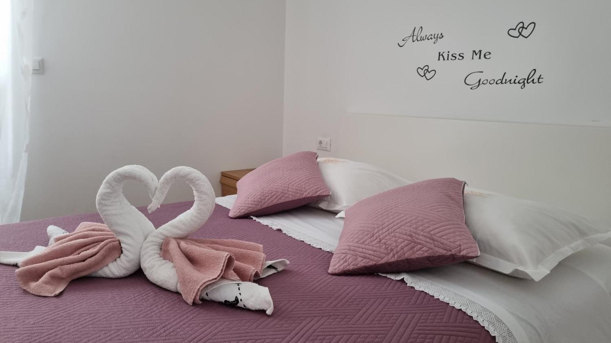 Apartment Pino 푸치스차 외부 사진