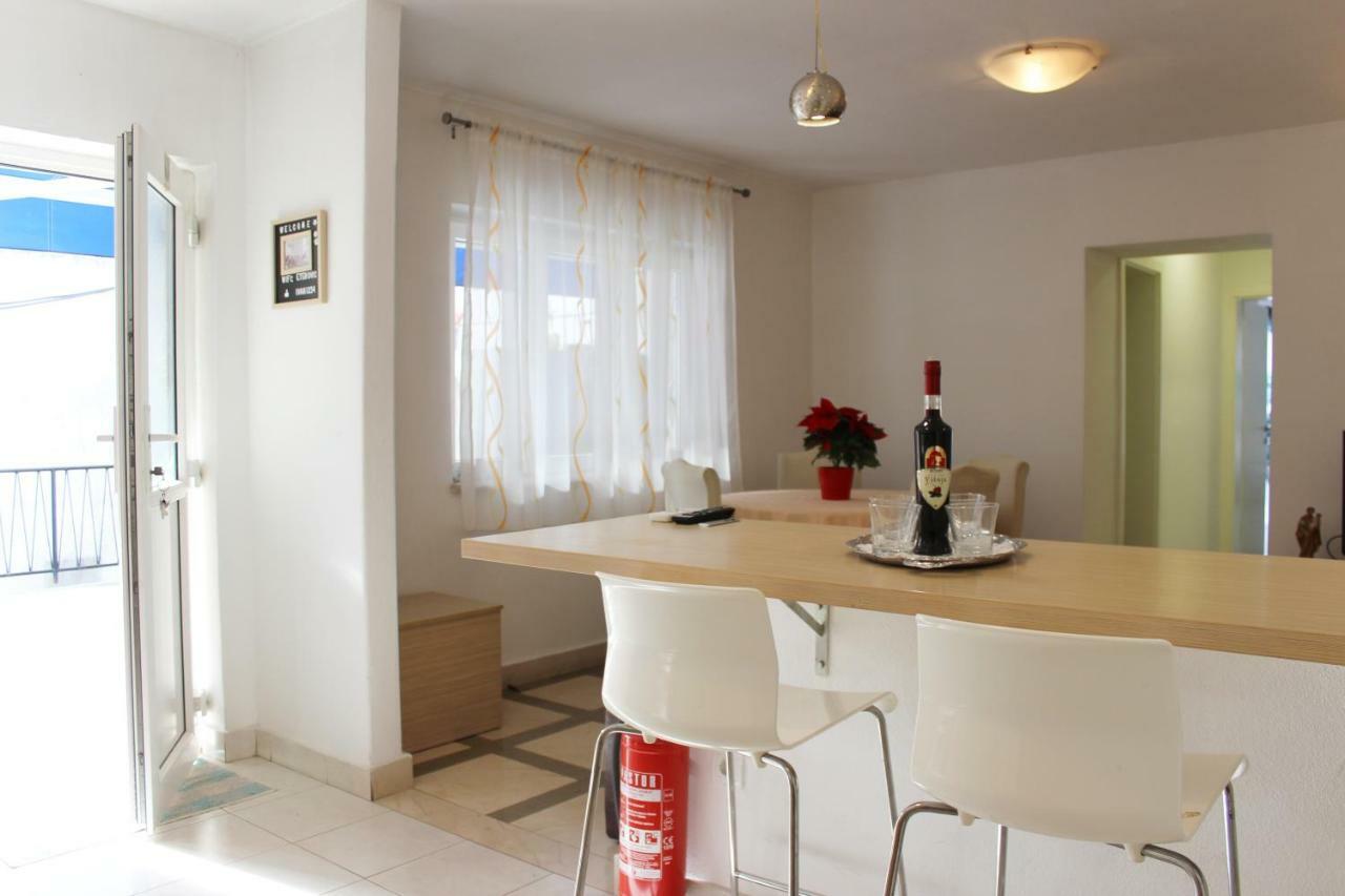 Apartment Pino 푸치스차 외부 사진